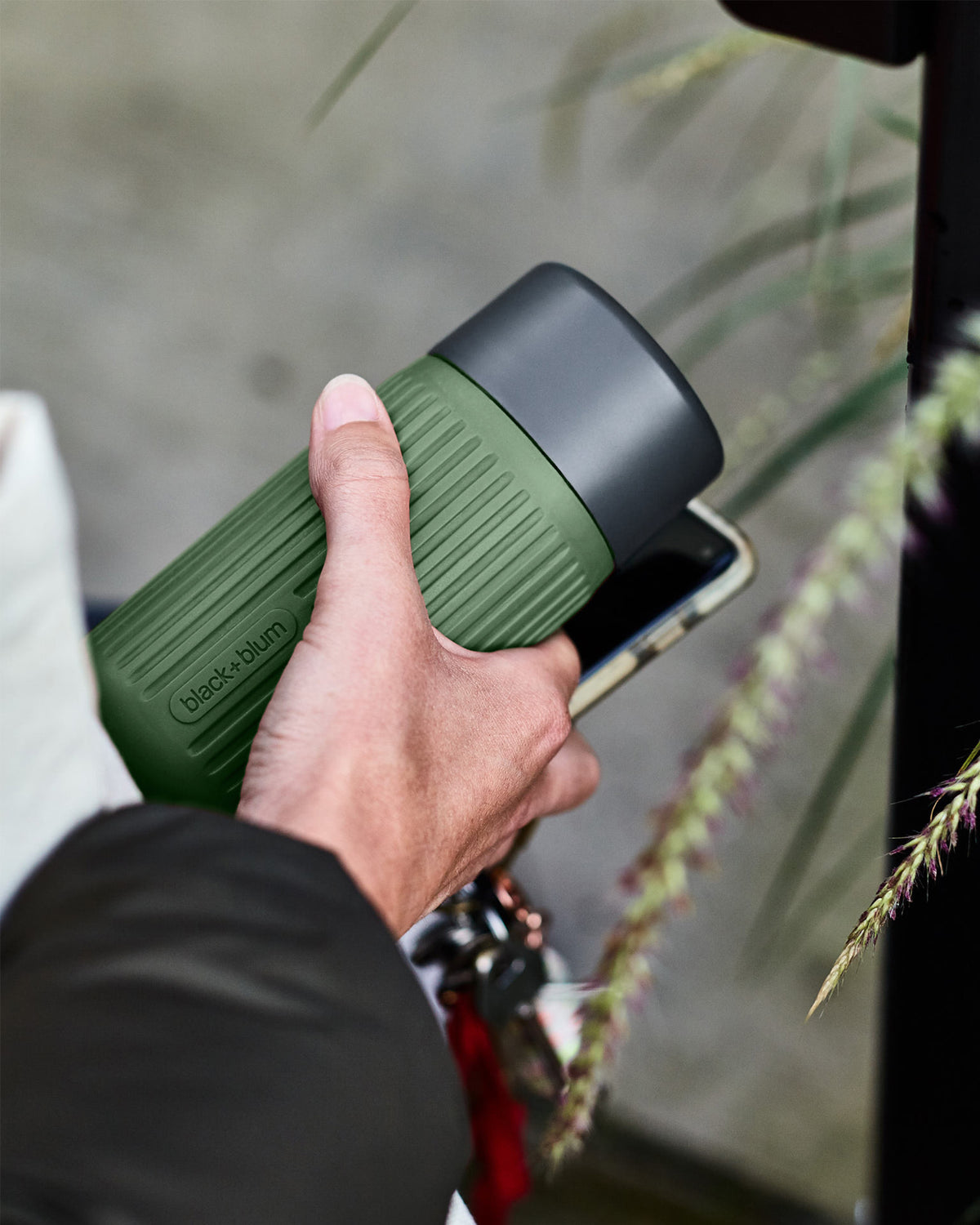 GLASS TRAVEL CUP